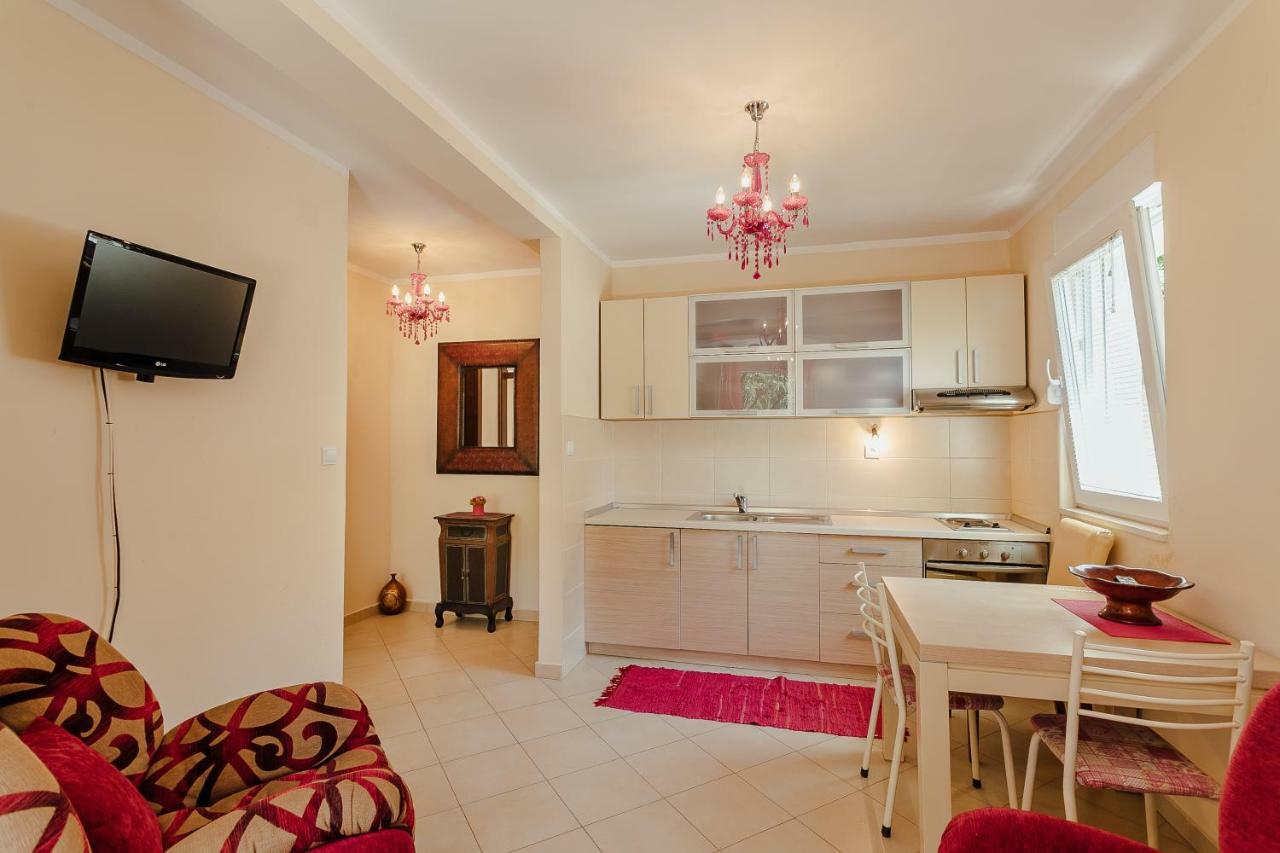 Poolside Apartments Miljan I Ranko Herceg Novi Exterior photo